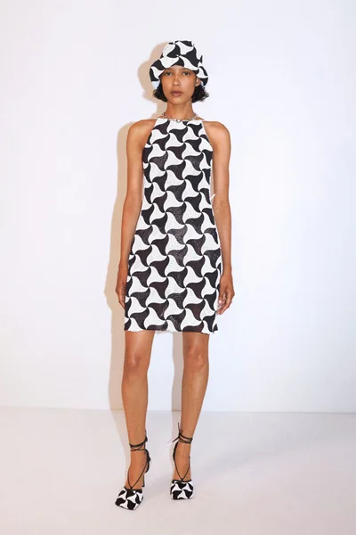 Look 14